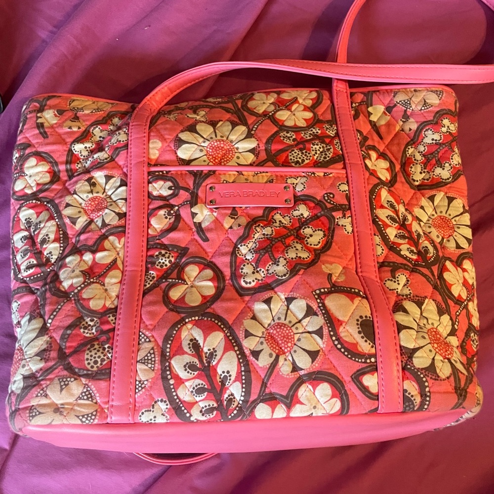NWOT Vera Bradly Purse.